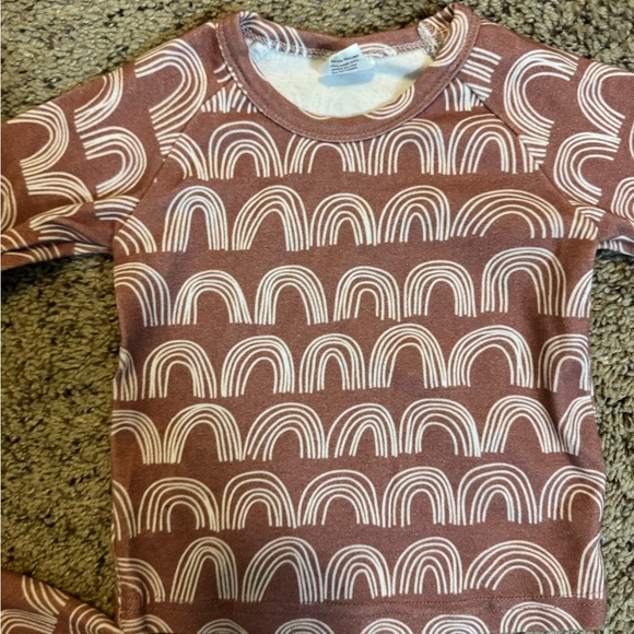 Little One Shop Kids Rainbow Pattern Sweat set/ lounge set - Picture 2 of 9